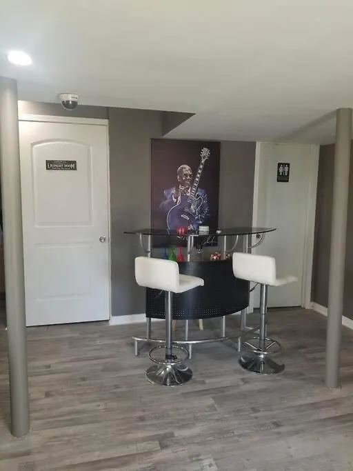 The Word'S Triple-E Abnb Nashville Apartment