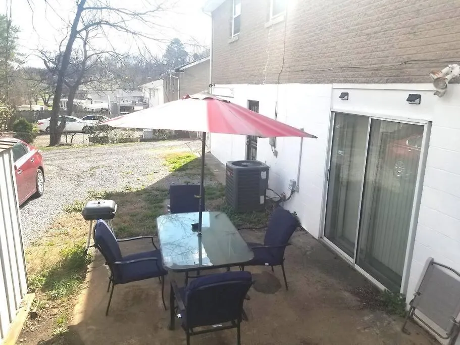 The Word'S Triple-E Abnb Nashville Apartment